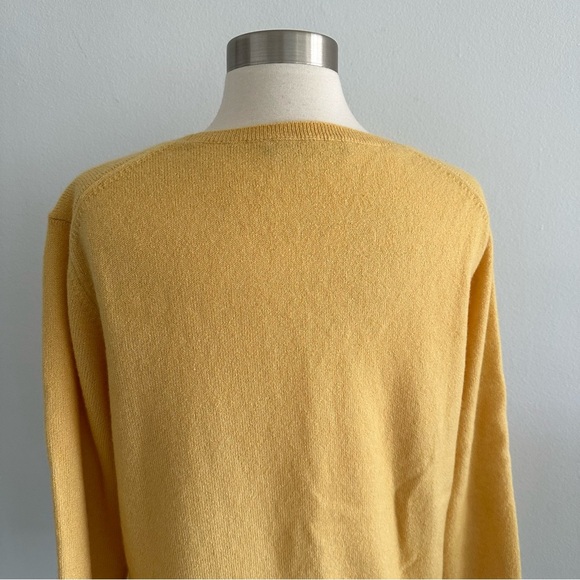 New Iris Von Arnim Cashmere Silk Yellow Crew Neck Sweater - Picture 4 of 11